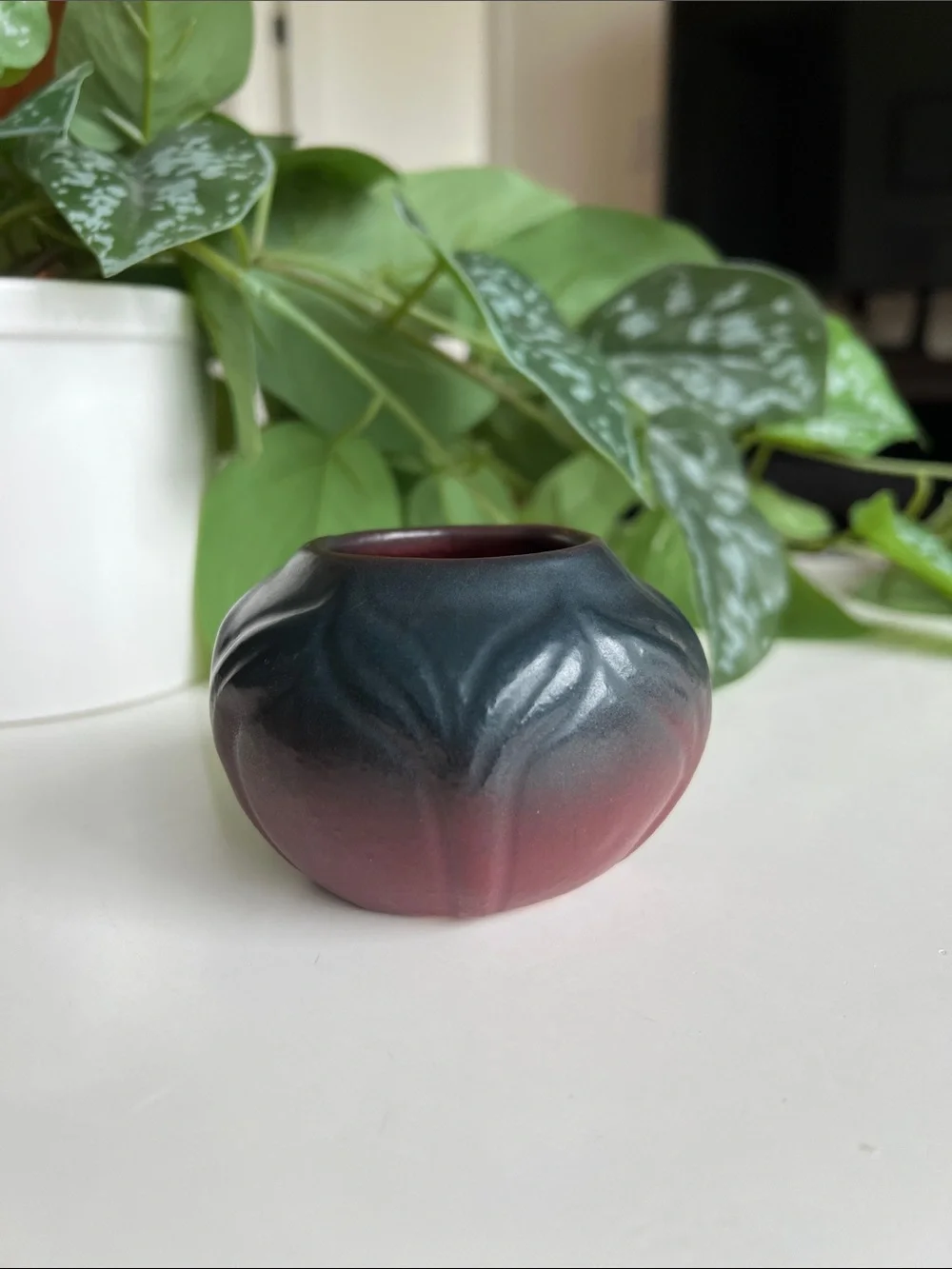 Vintage Small Van Briggle Art Pottery Vase - Picture 3 of 11